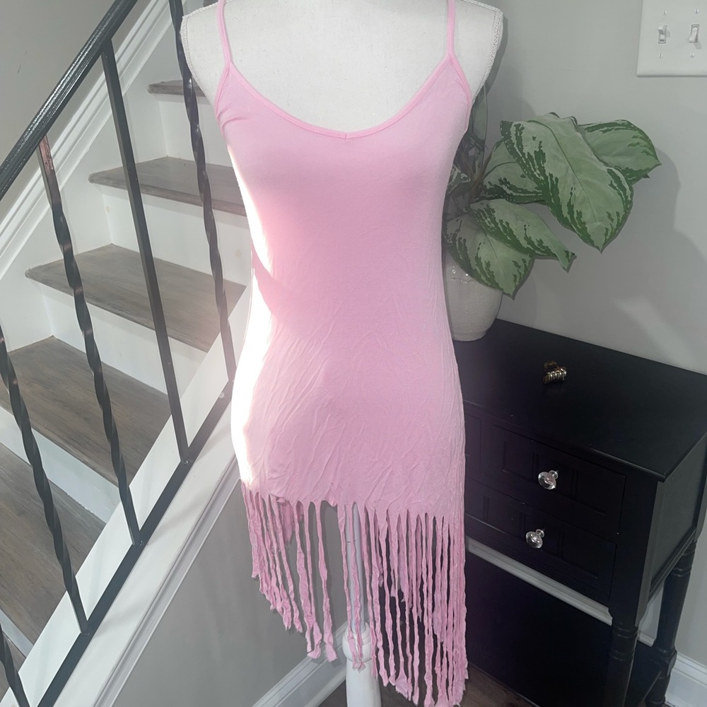 LIGHT PINK STRETCHY FRINGE COVER UP OR DRESS SIZE 8 FITS SMALL